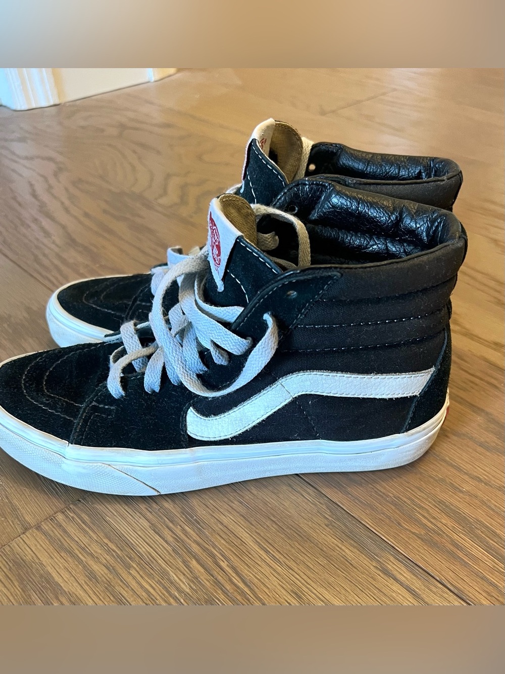Vans Sk8-Hi Shoe